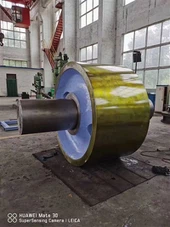 Con lăn hỗ trợ lò quay